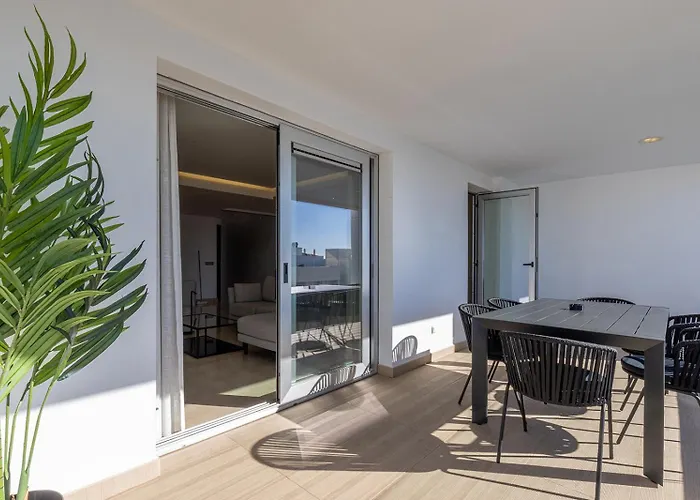 Premium Penthouse By Aqua Apartments